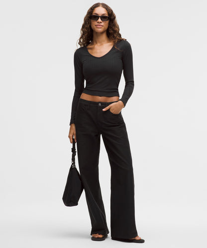 Lululemon Women's Hold Tight Micro-Rib V-Neck Long-Sleeve Shirt