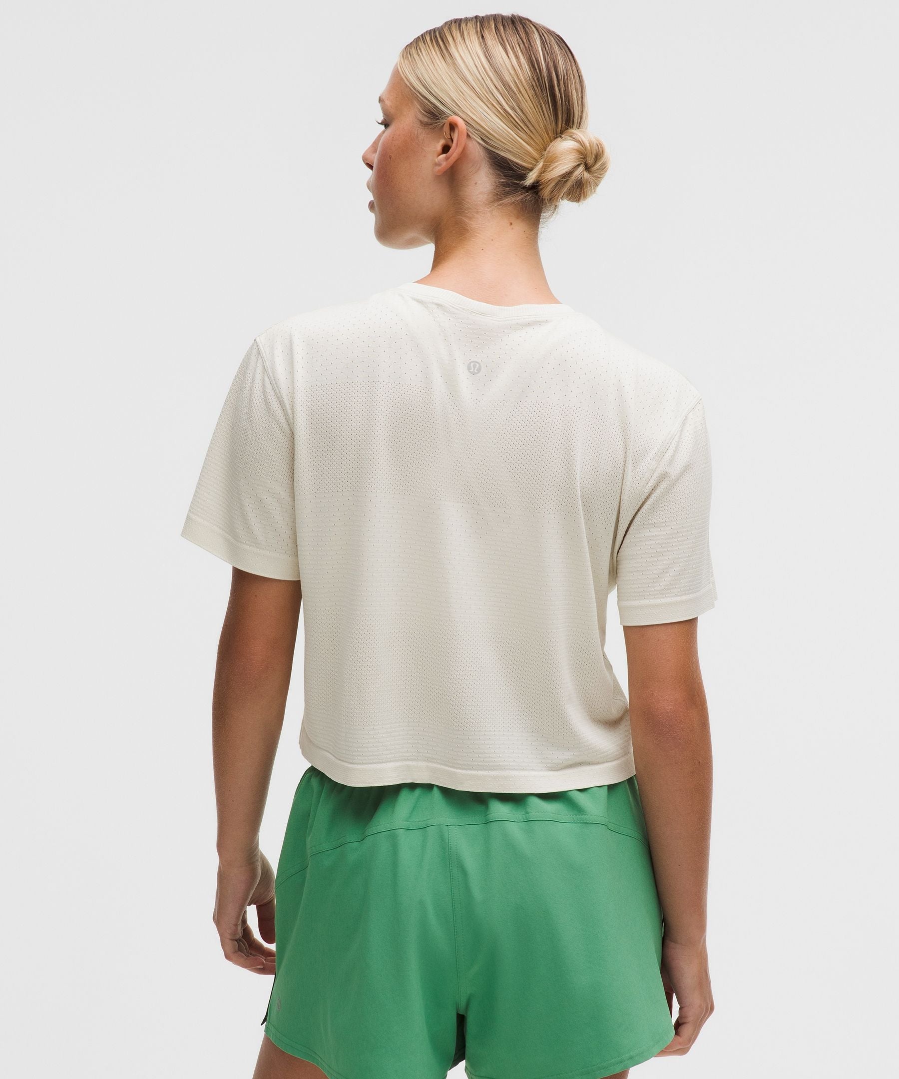 Lululemon Women's Swiftly Perforated Stripe Short-Sleeve Shirt