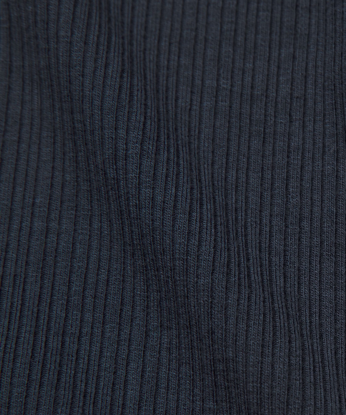 Lululemon Women's Hold Tight Micro-Rib V-Neck Long-Sleeve Shirt