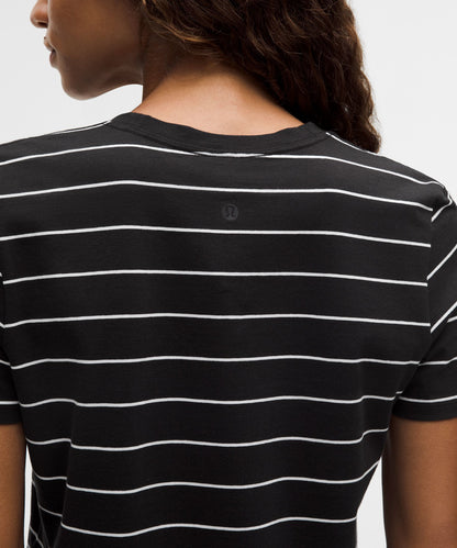 Lululemon Women's Love V-Neck T-Shirt