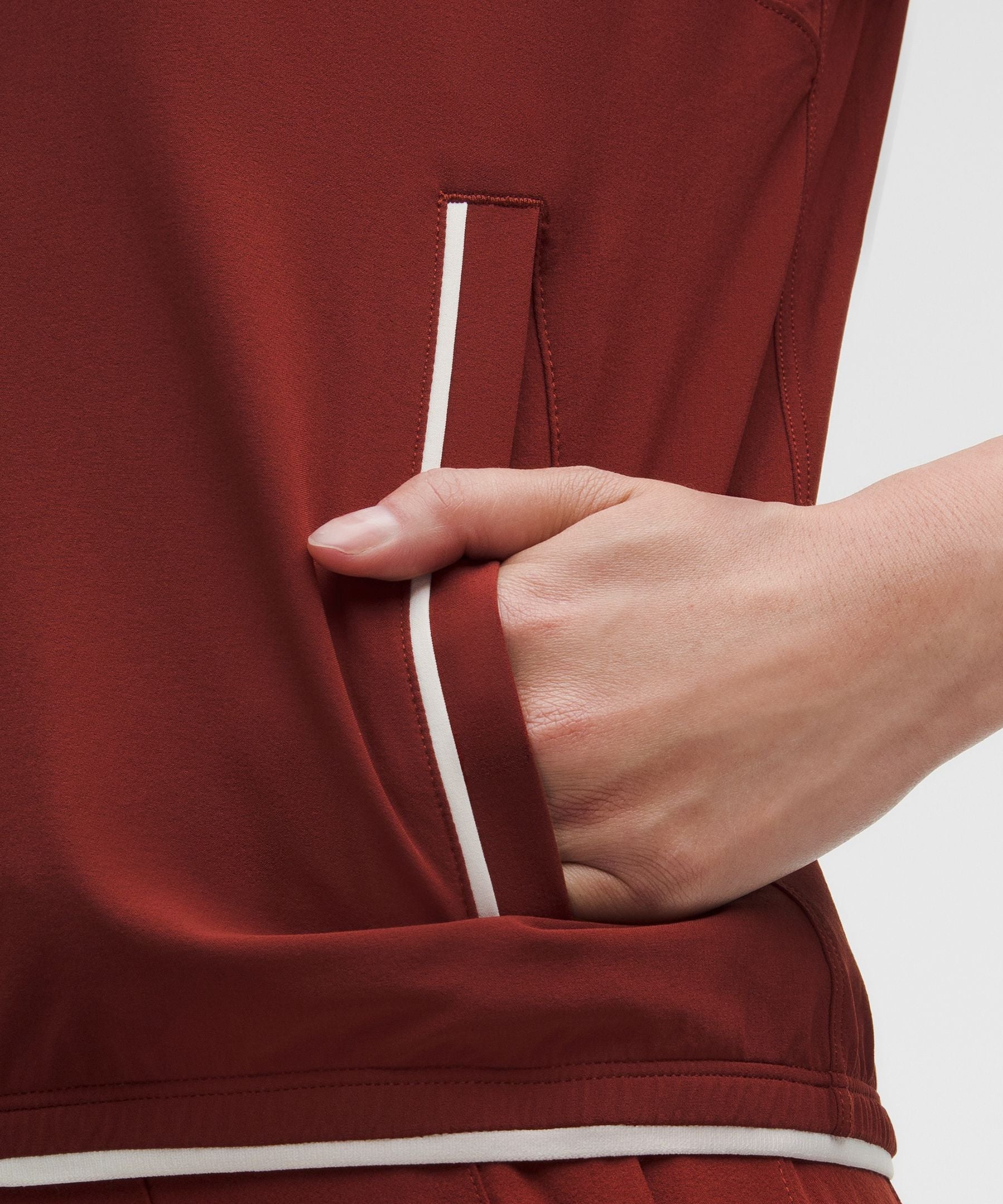 Lululemon Lightweight High-Neck Golf Vest *Graphic
