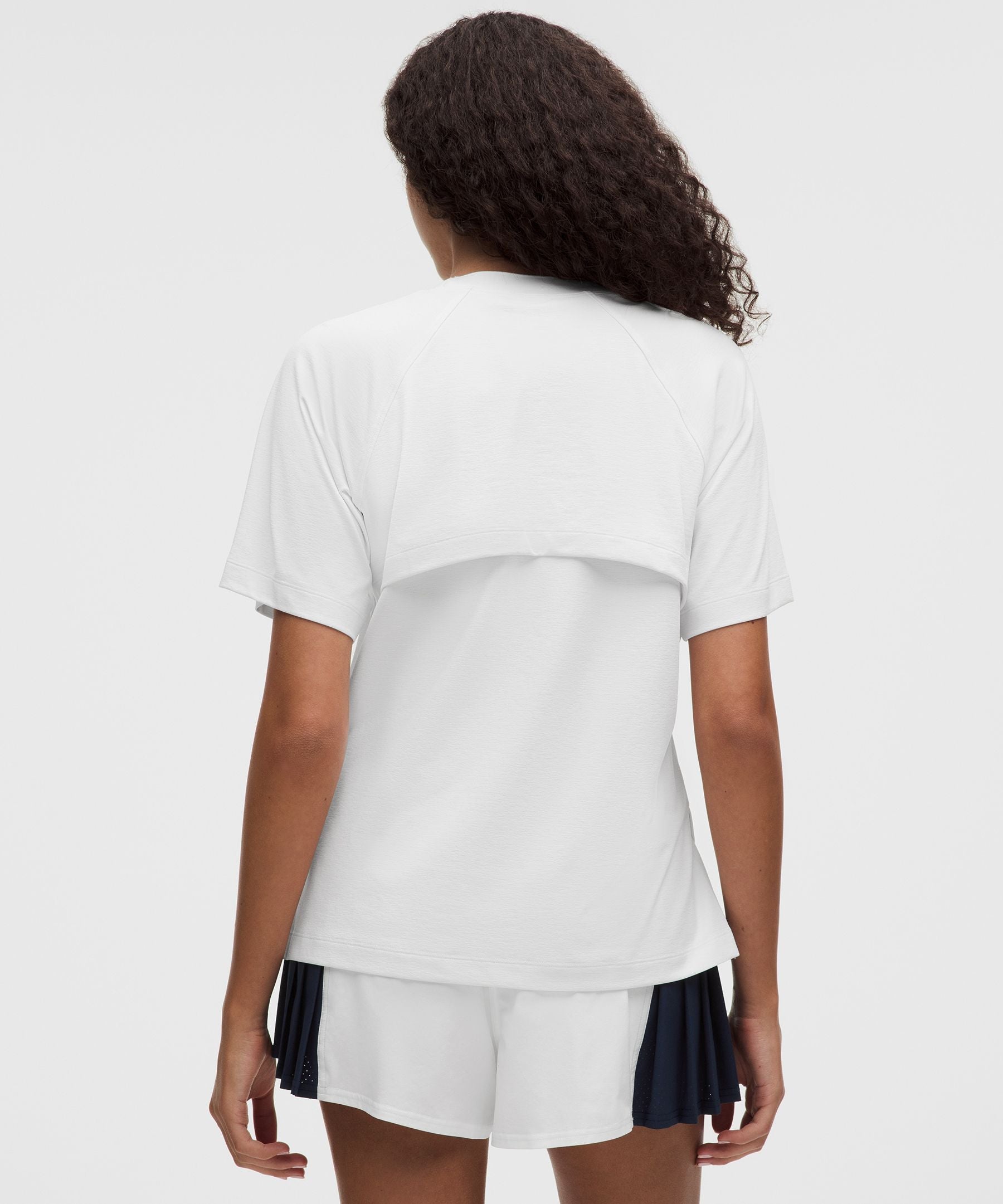 Lululemon Women's Back-Vent T-Shirt