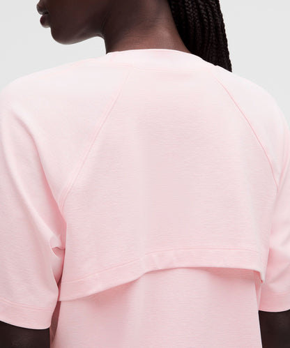 Lululemon Women's Back-Vent T-Shirt