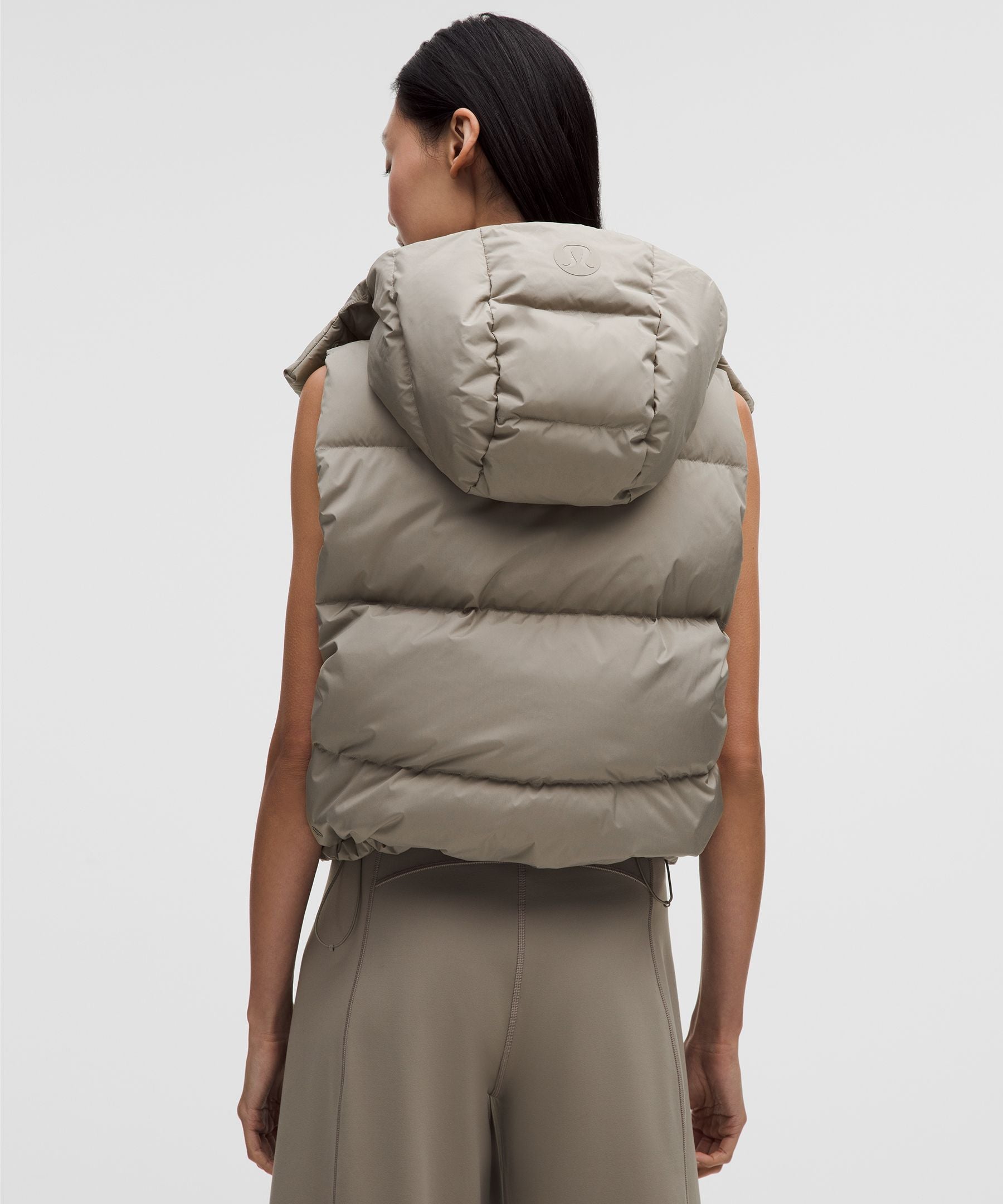 Lululemon Wunder Puff 600-Down-Fill Cropped Vest Warm Ash Grey