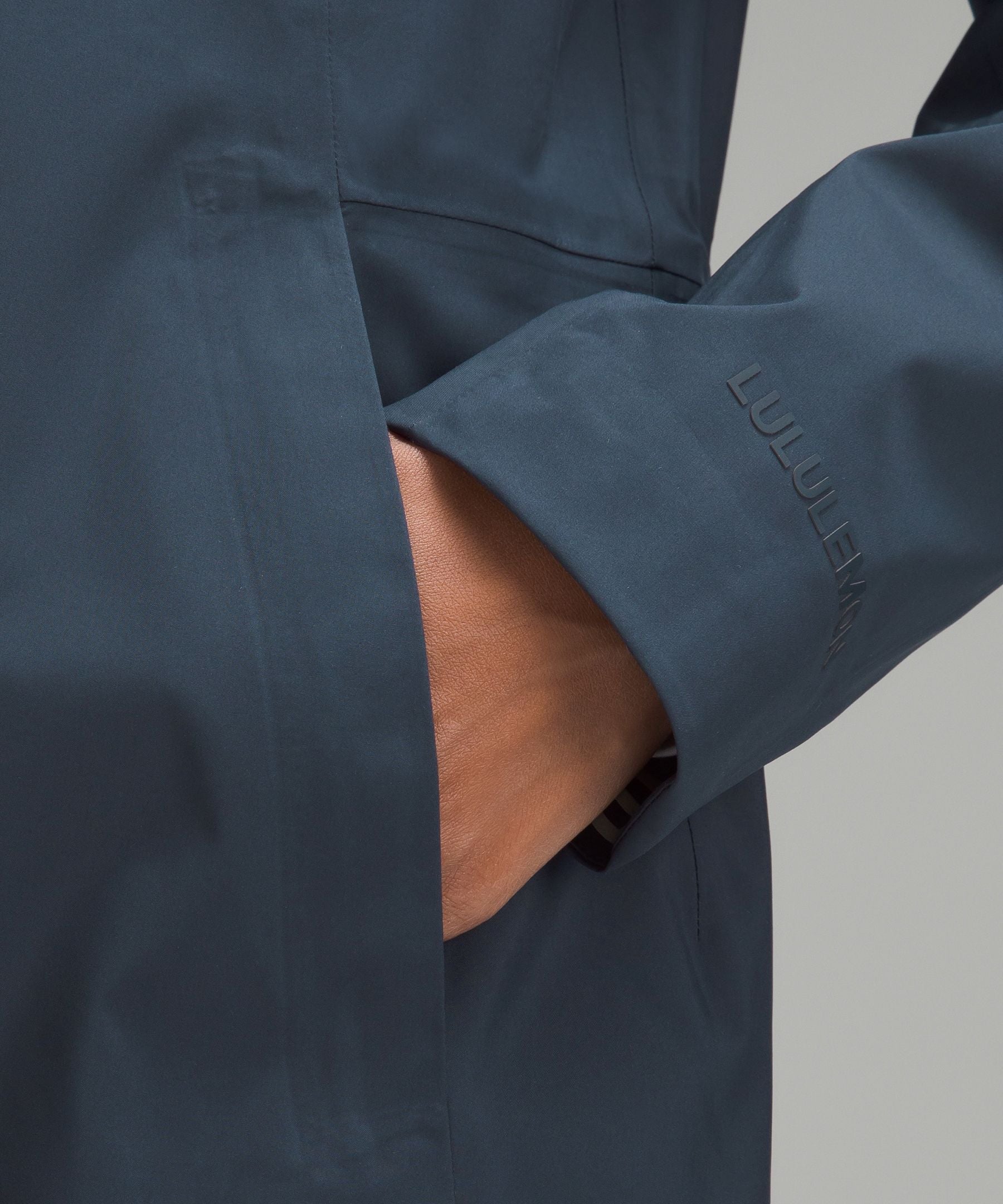 Lululemon Rain Rebel Jacket True Navy