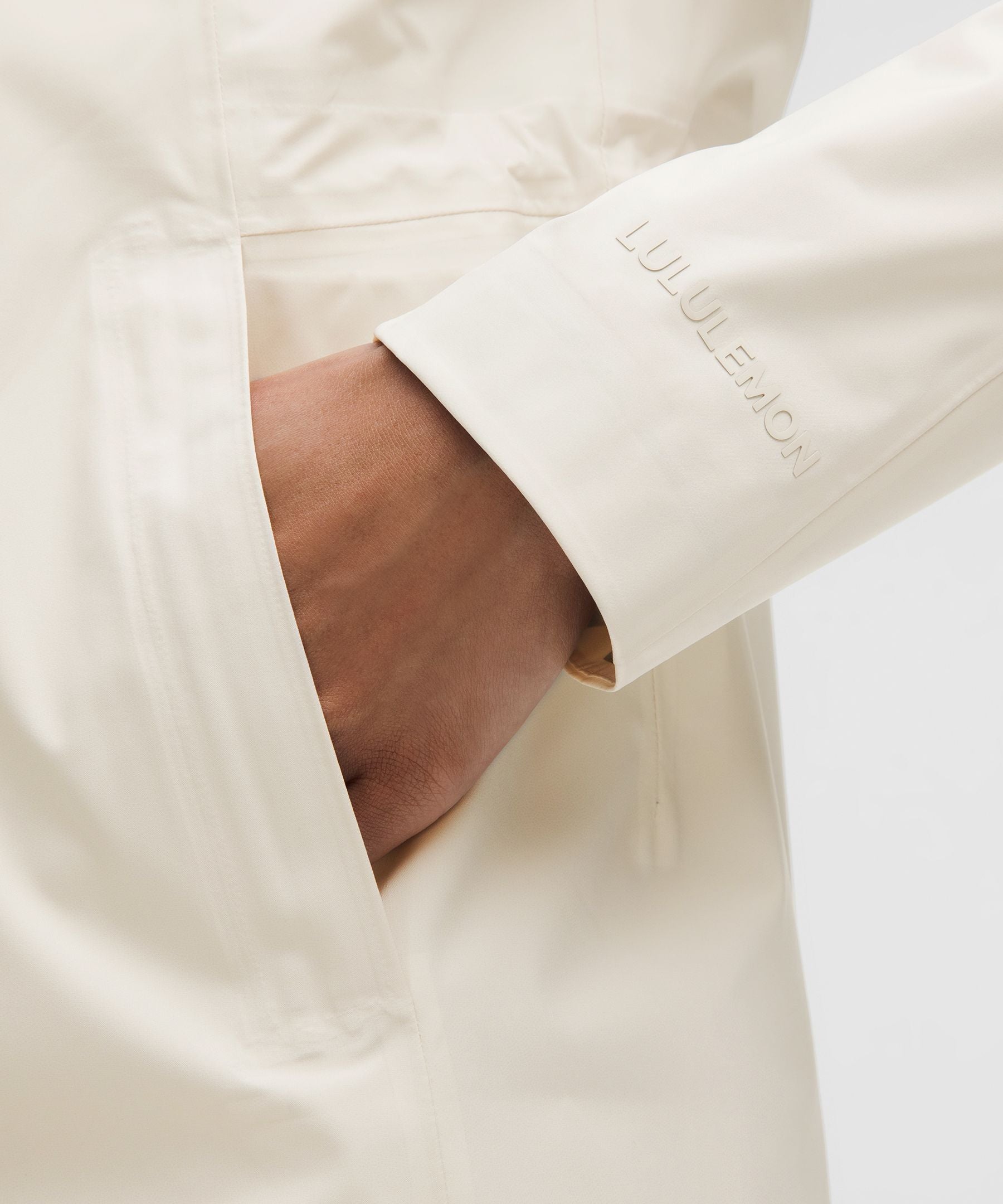 Lululemon Rain Rebel Jacket Light Ivory