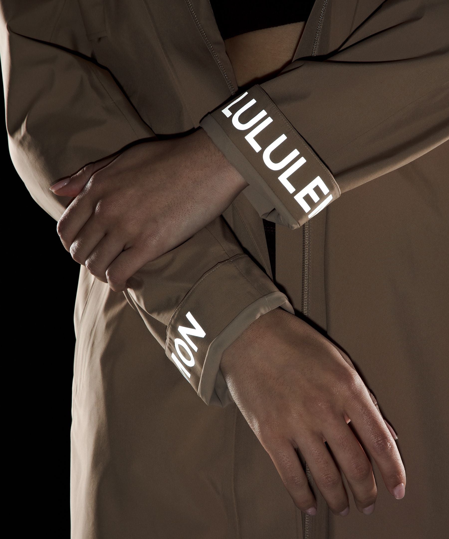 Lululemon Rain Rebel Jacket Sheer Oak