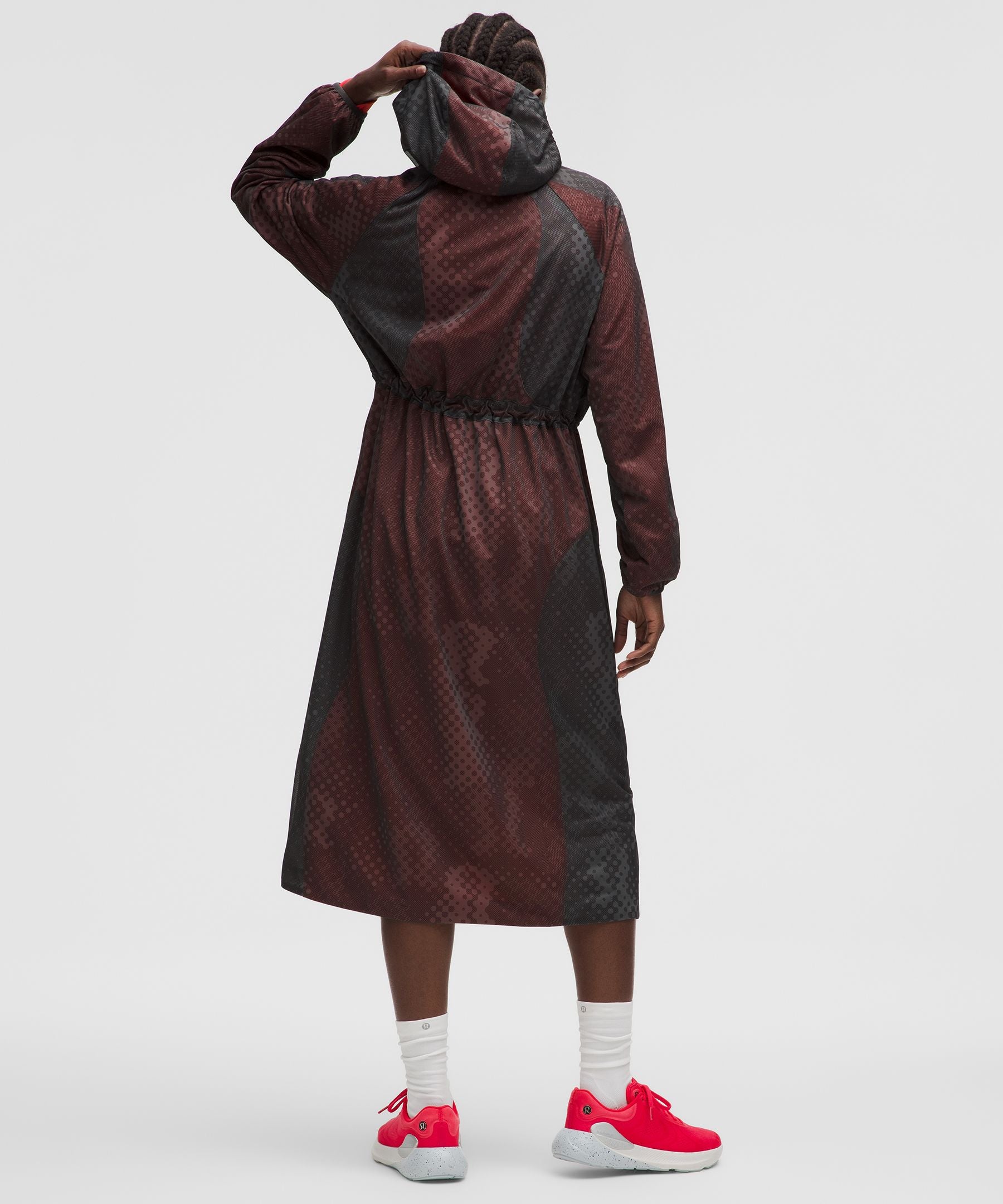 #color_from-afar-graphite-grey-asphalt-grey/love-red