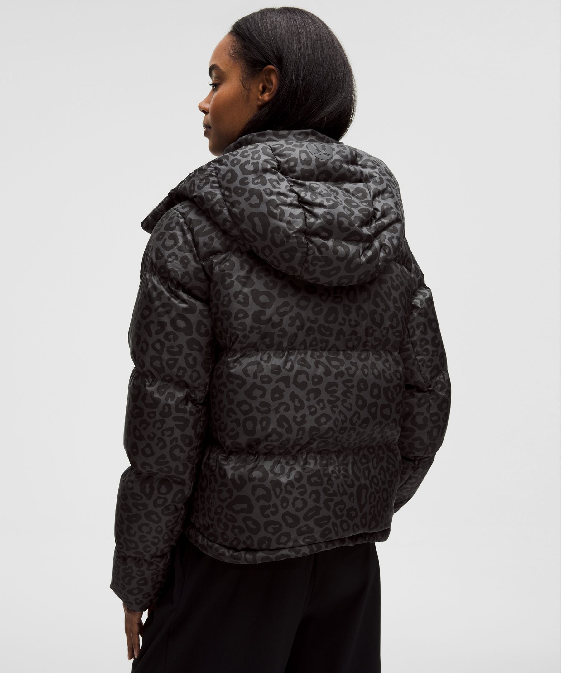 #color_leopardo-shift-graphite-grey-multi