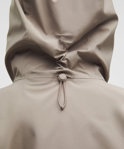 Lululemon Women's Rain Rebel Jacket