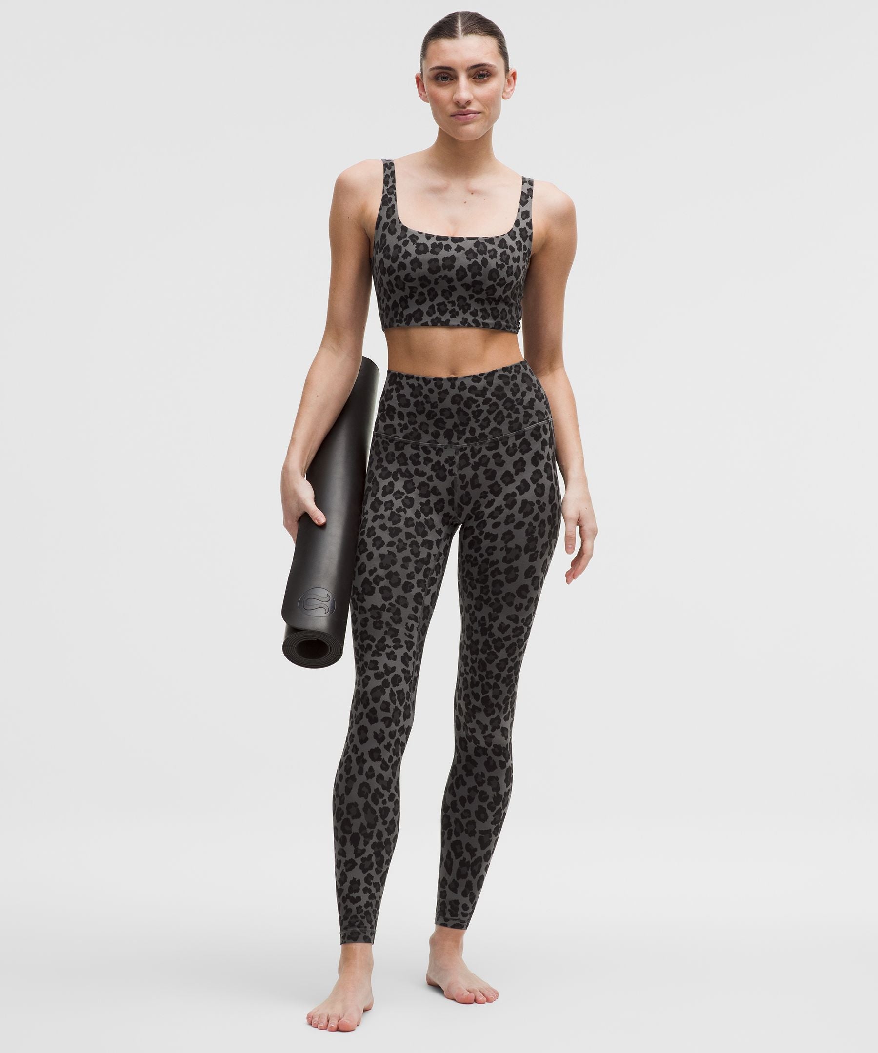 #color_true-leopard-black-multi