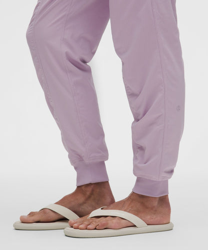 Lululemon Women's Dance Studio Mid-Rise Jogger *Full Length