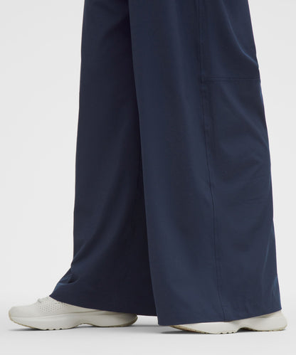 Lululemon Swift Mid-Rise Wide-Leg Pant