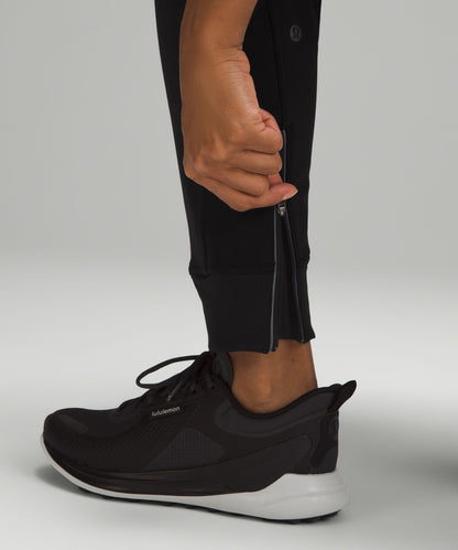 Lululemon Women's Cold Weather High-Rise Running Jogger *Full Length