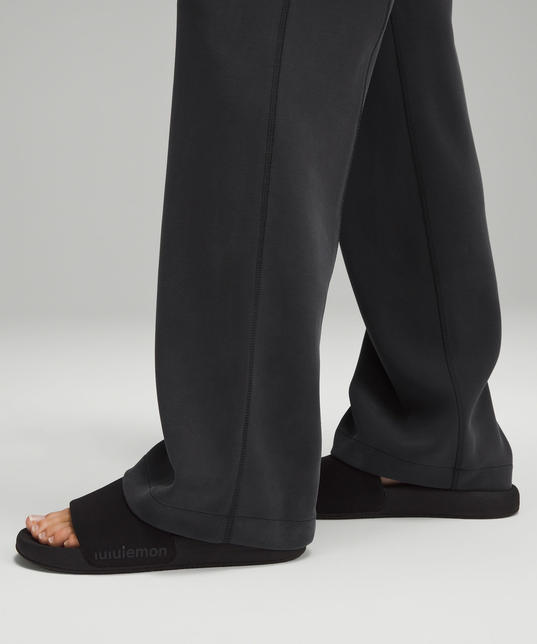 Lululemon Softstreme High-Rise Pant *Regular Black