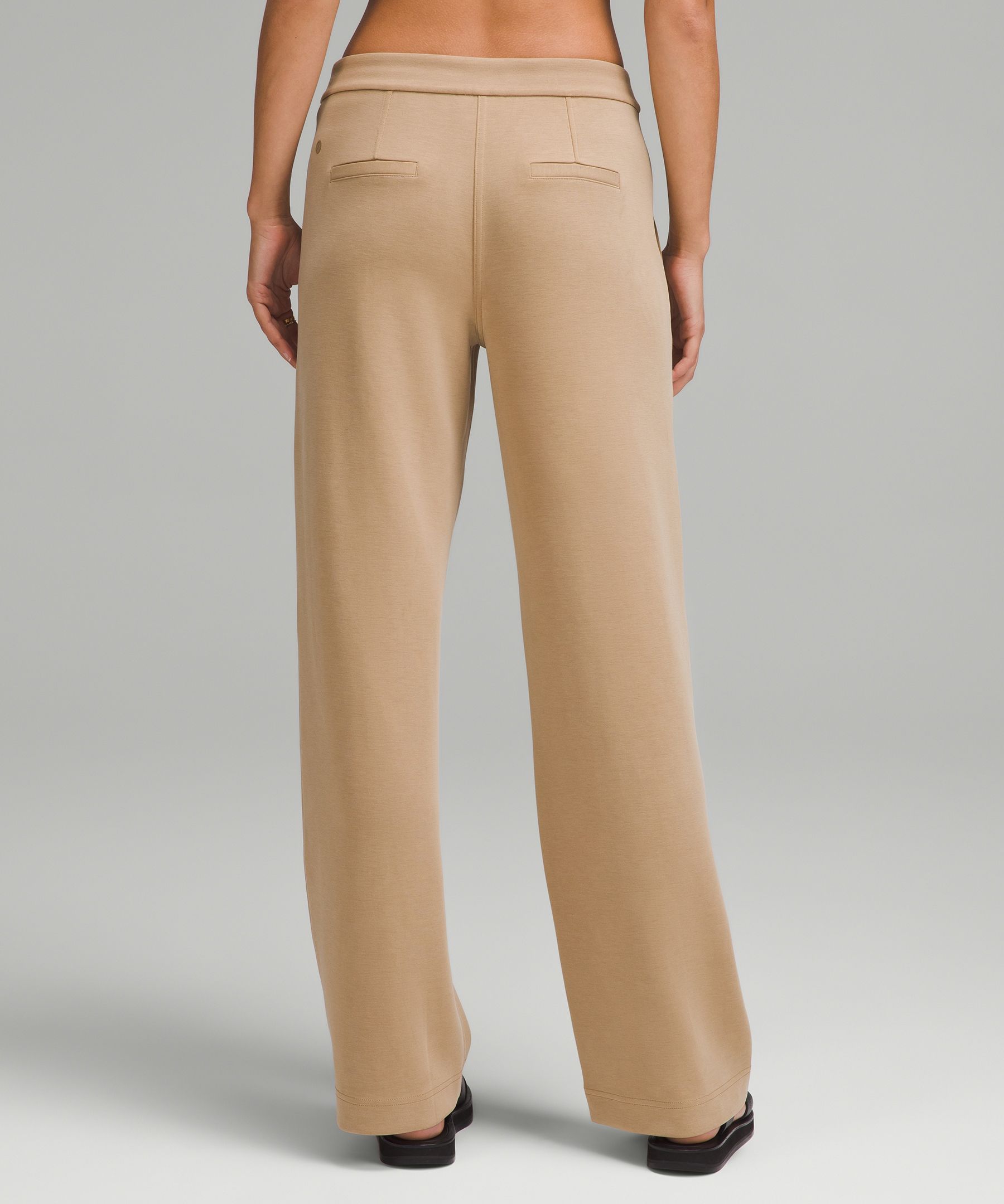 Lululemon Softstreme Pintuck Mid-Rise Pant *Regular