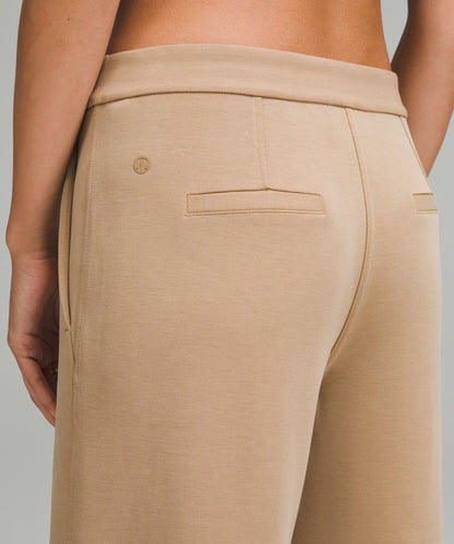 Lululemon Softstreme Pintuck Mid-Rise Pant *Regular