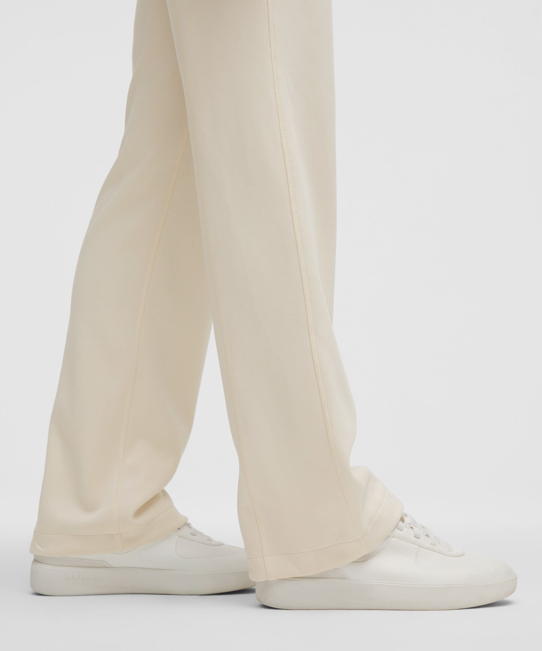 Lululemon Softstreme High-Rise Pant *Short Light Ivory
