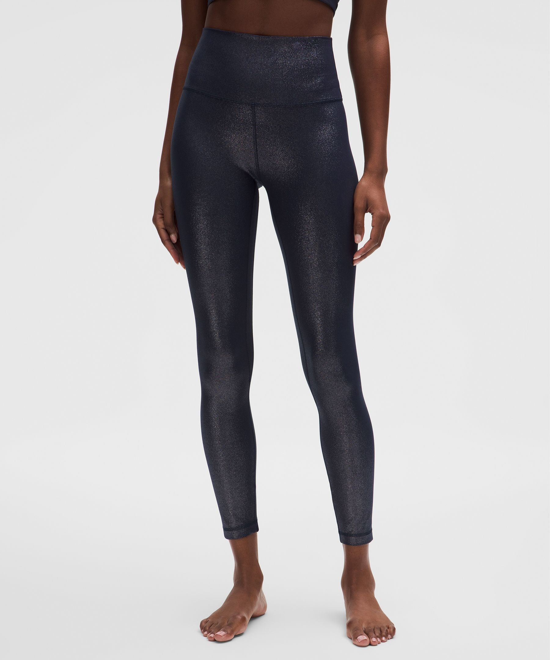#color_luxe-shine-foil-print-true-navy-silver
