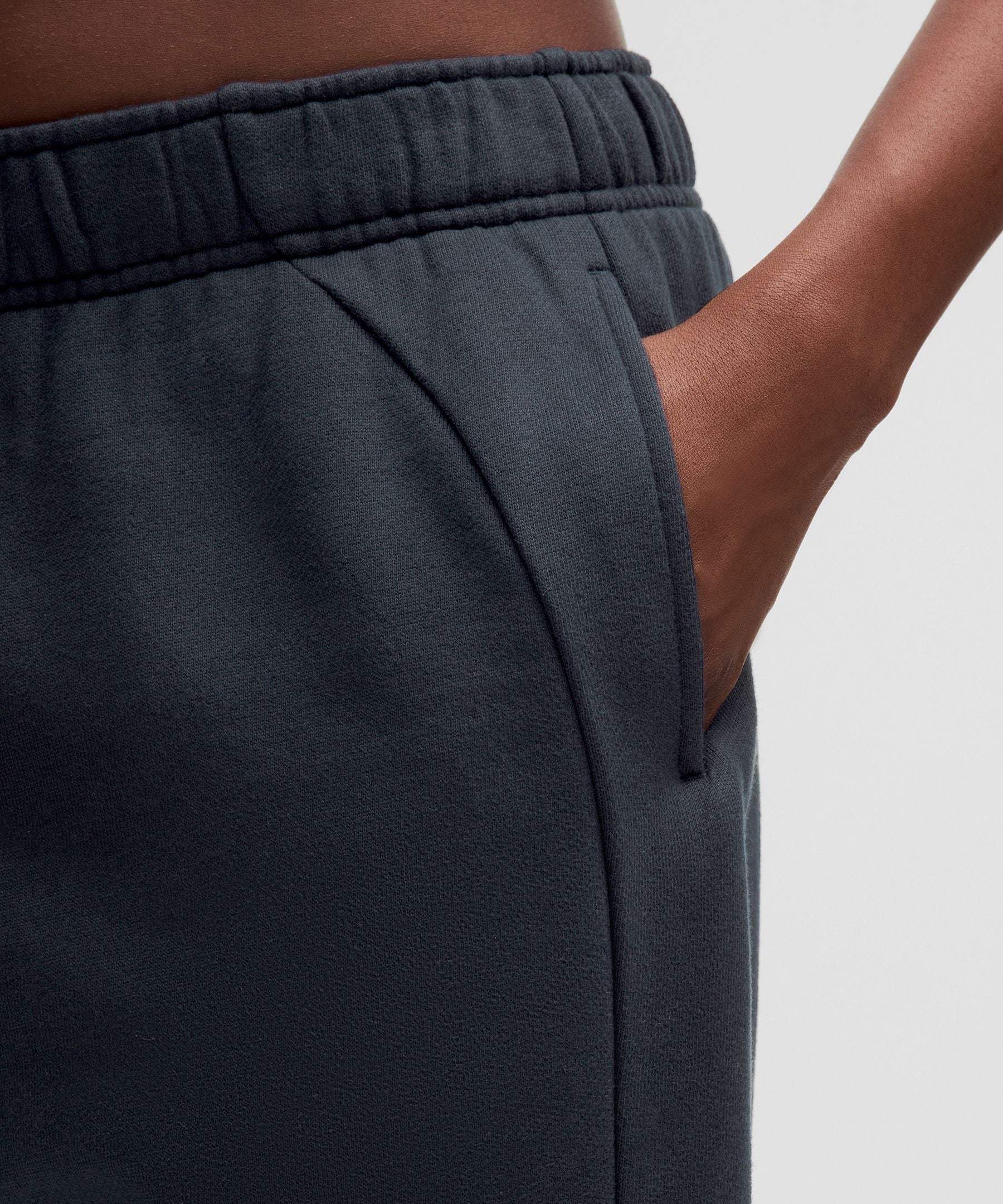 Lululemon Scuba Mid-Rise Oversized Jogger *Regular True Navy