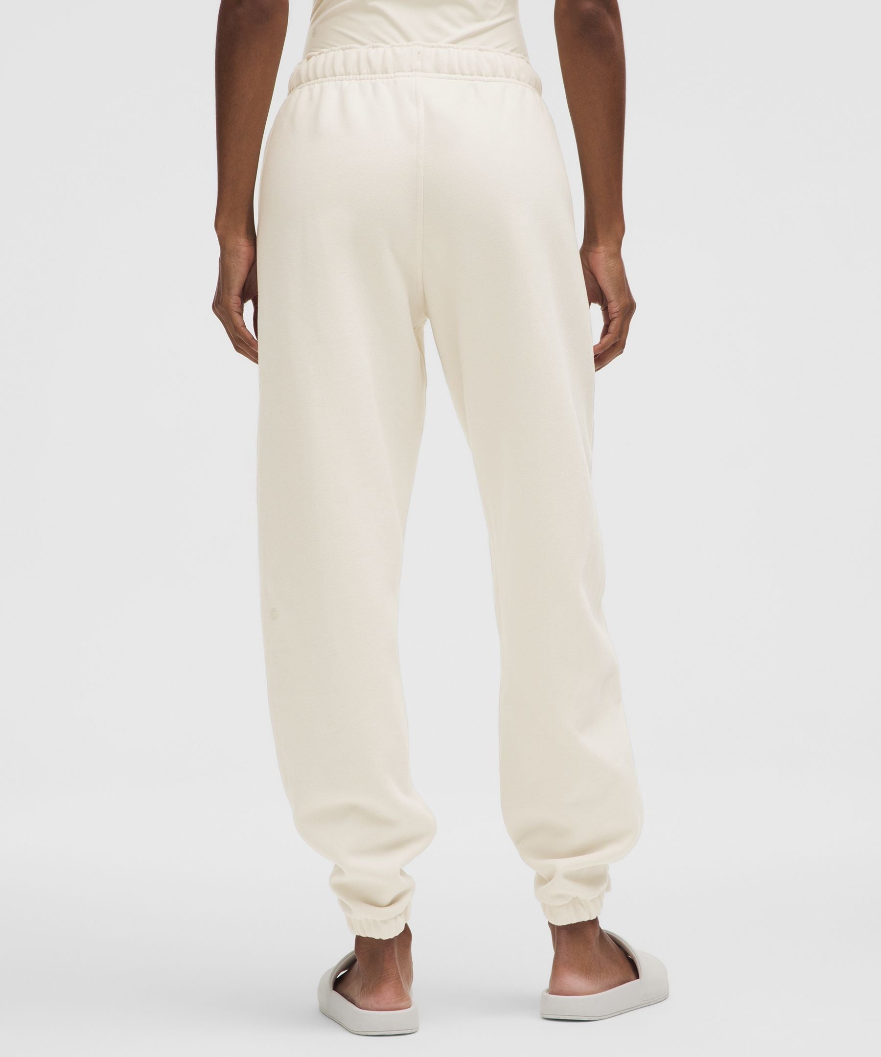 Lululemon Scuba Mid-Rise Oversized Jogger *Regular Light Ivory