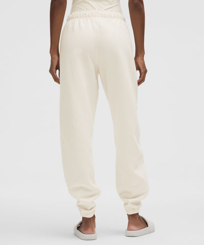 Lululemon Scuba Mid-Rise Oversized Jogger *Regular Light Ivory