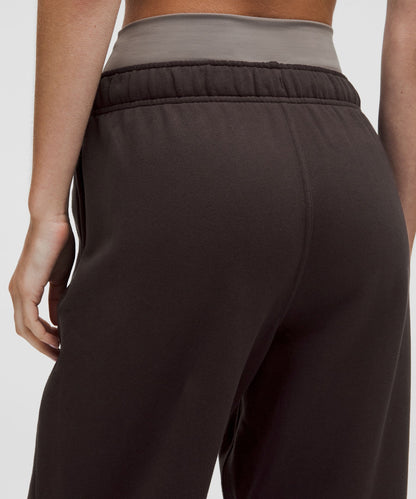 Lululemon Scuba Mid-Rise Oversized Jogger *Regular Sequoia