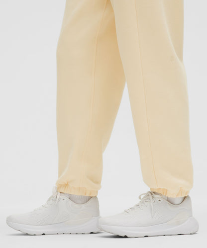Lululemon Scuba Mid-Rise Oversized Jogger *Regular Butter Cream