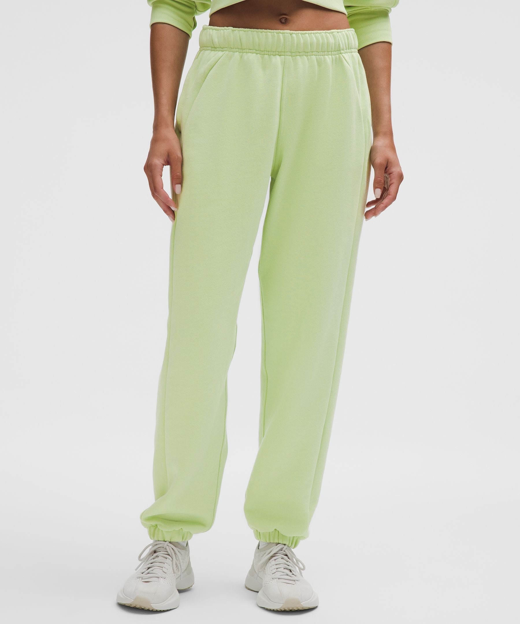 Lululemon Scuba Mid-Rise Oversized Jogger *Regular Lemongrass
