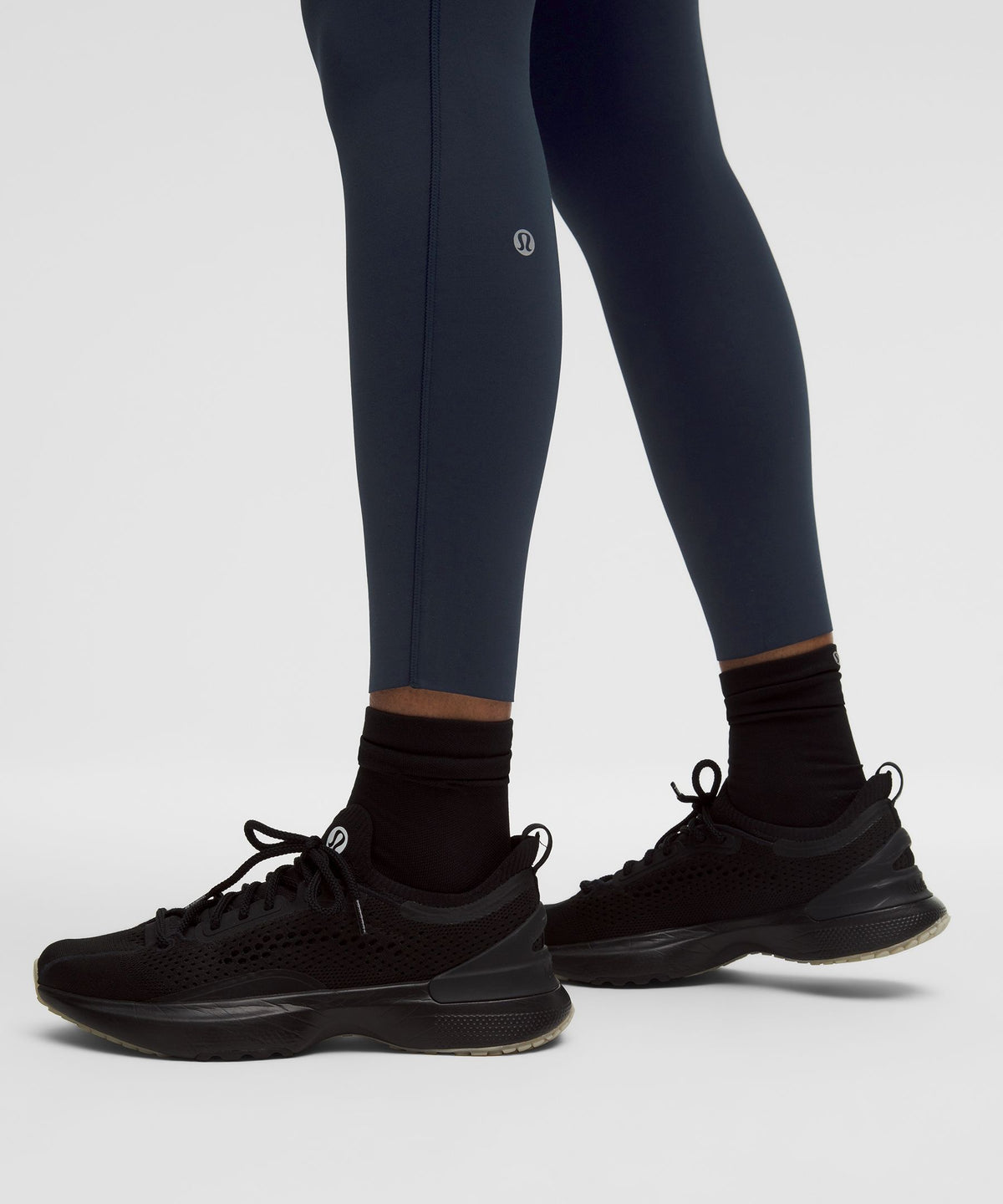 Lululemon Women's Unrestricted Power High-Rise Tight 25"