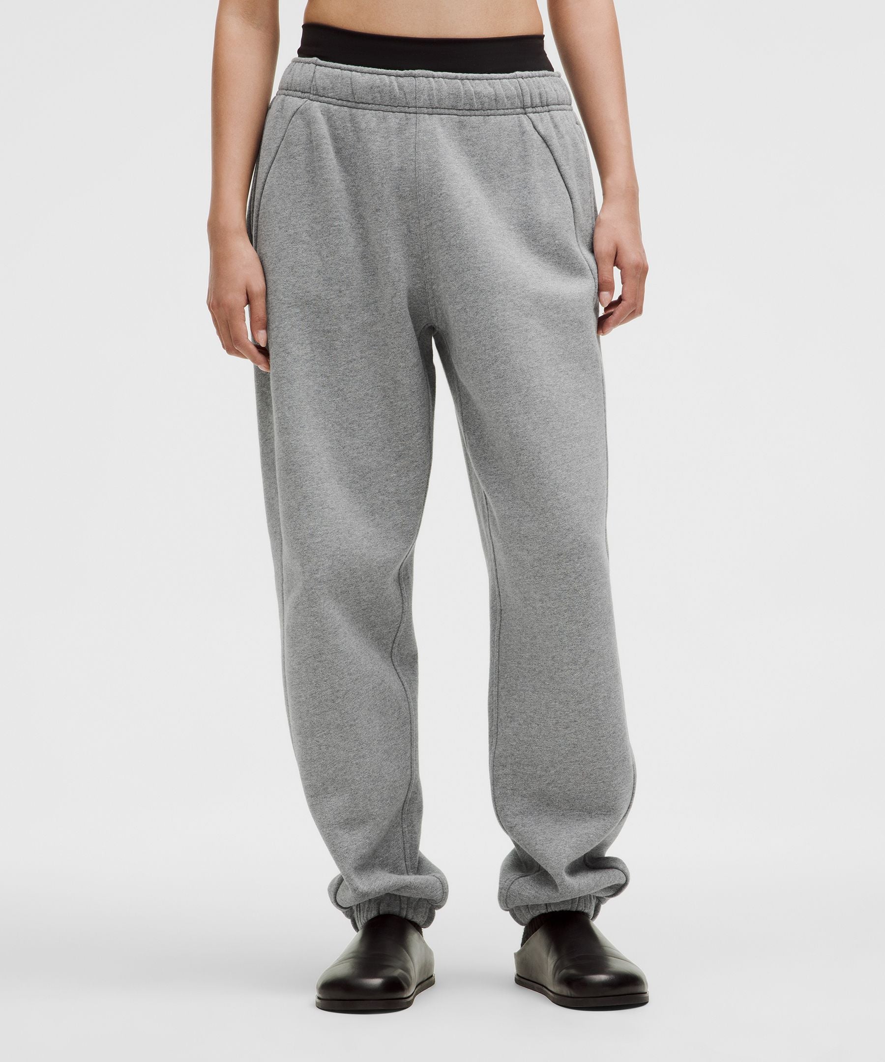 #color_heathered-medium-grey