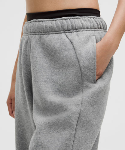 Lululemon Women's Scuba Mid-Rise Oversized Jogger *Regular