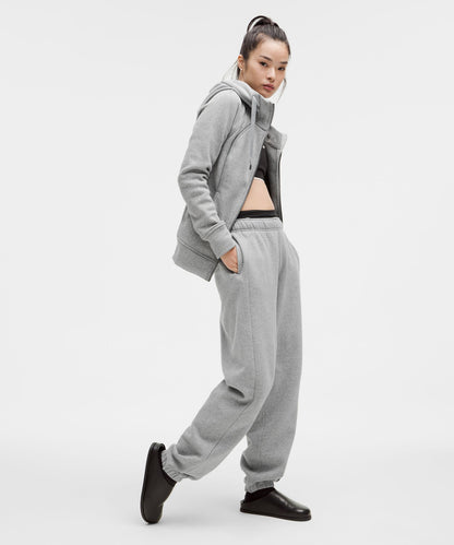 Lululemon Women's Scuba Mid-Rise Oversized Jogger *Regular