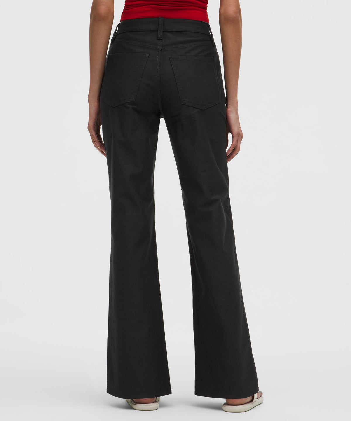Lululemon Women's EasyFive High-Rise Subtle-Flare Pant *Regular