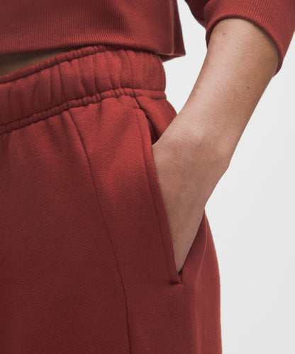 Lululemon Scuba Mid-Rise Tapered Pant 7/8 Length