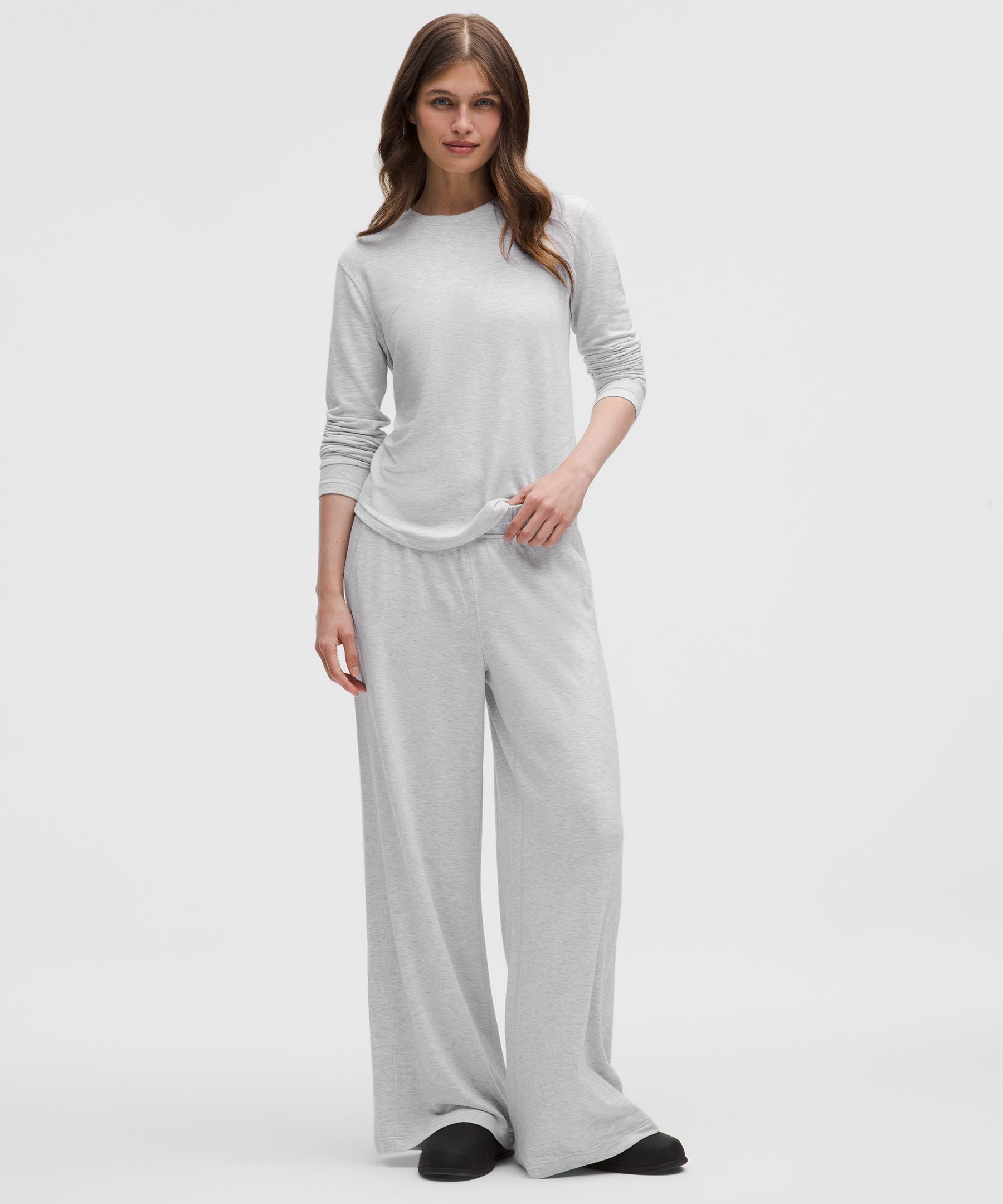 #color_heathered-core-ultra-light-grey