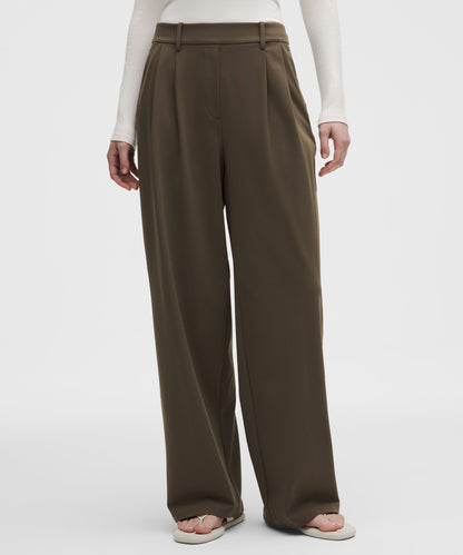 Lululemon Women's Daydrift High-Rise Wide-Leg Trouser *Short