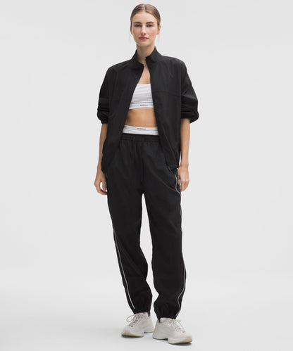 Lululemon Women's License to Train Woven Mid-Rise Jogger