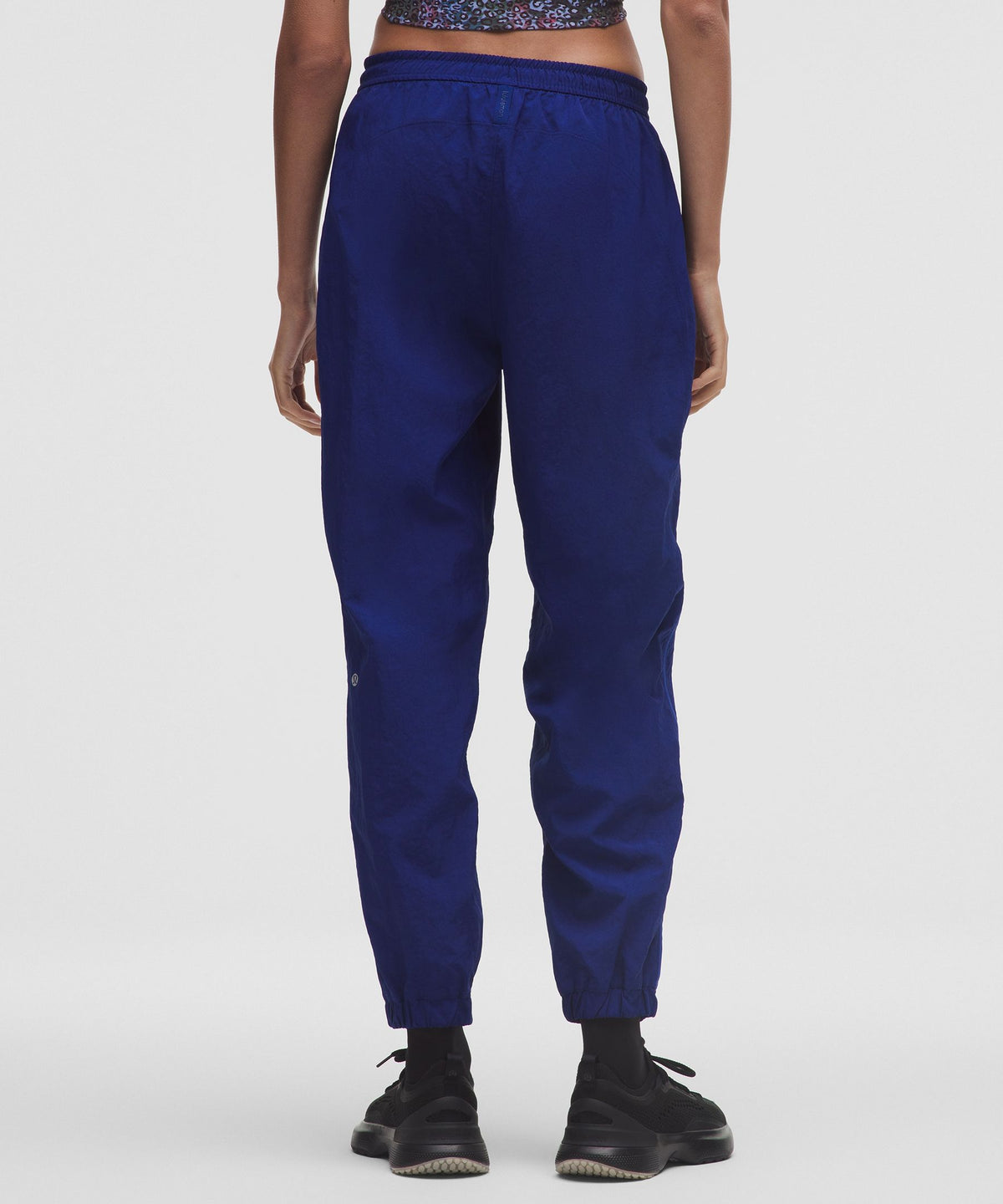 Lululemon Women's License to Train Woven Mid-Rise Jogger