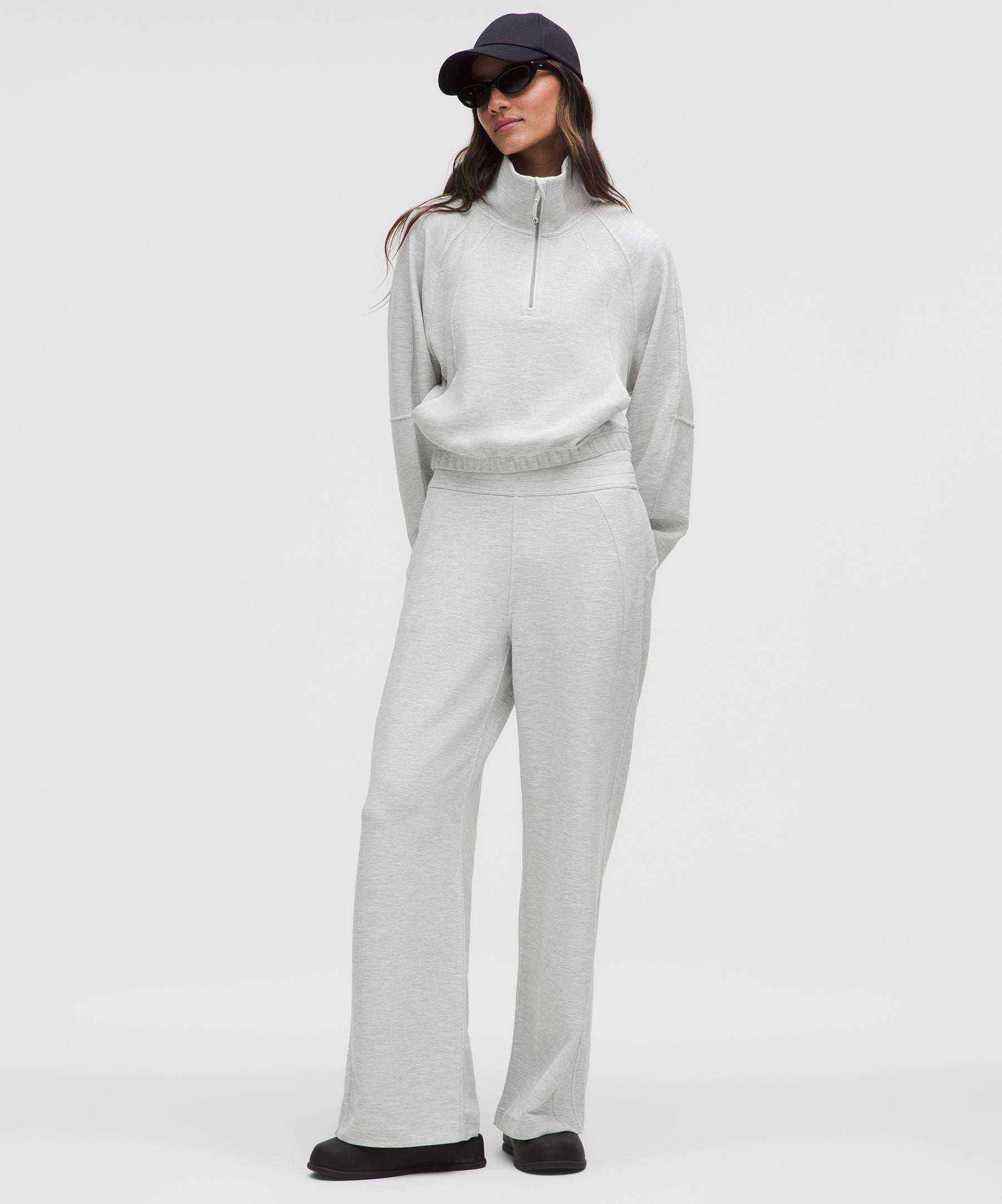 #color_heathered-core-ultra-light-grey