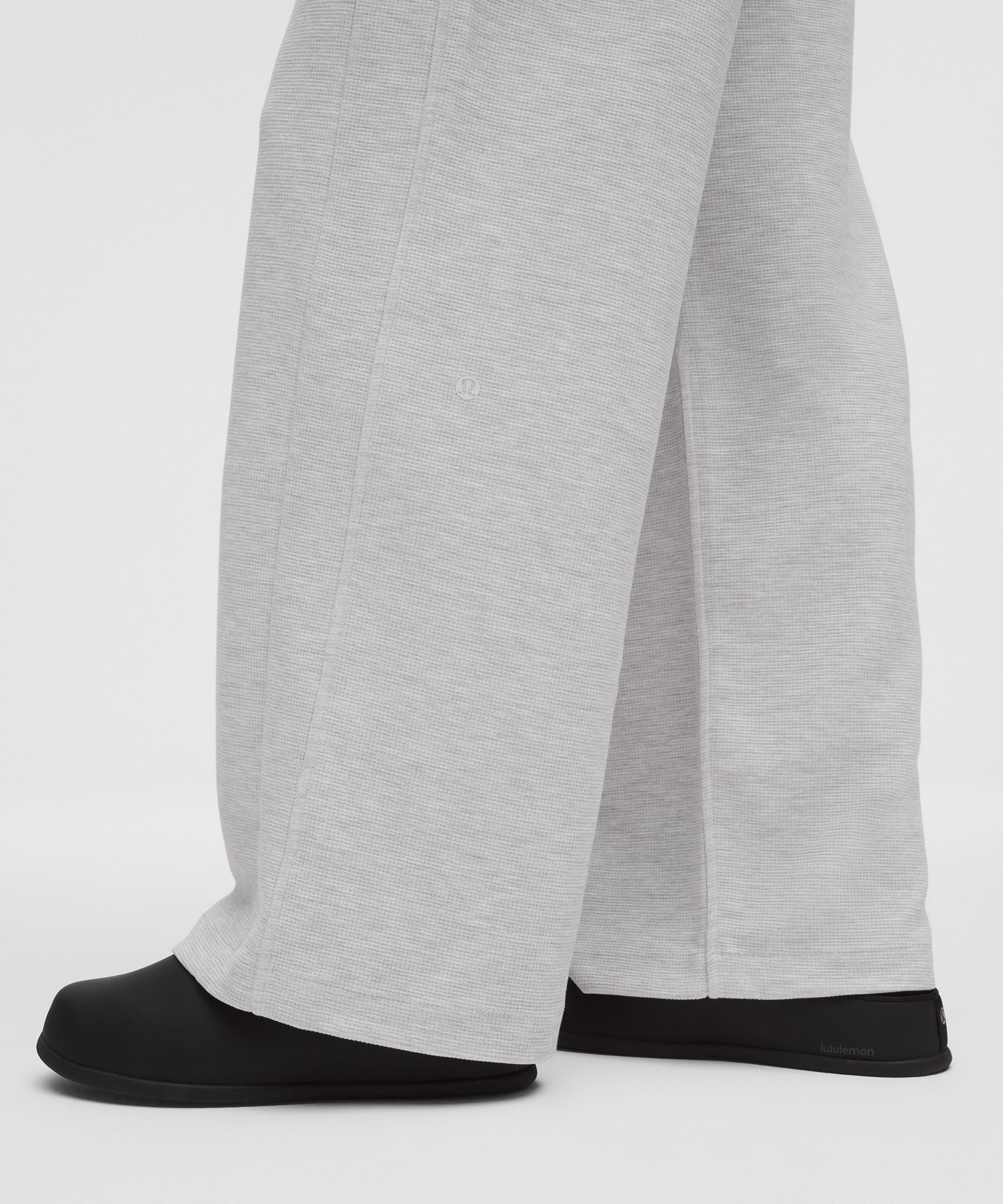 Lululemon Scuba Mid-Rise Wide-Leg Pant *Waffle