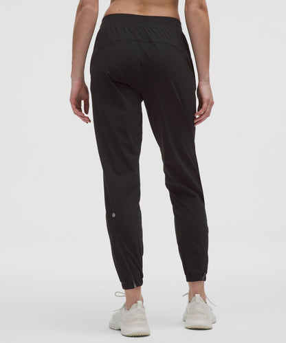 Lululemon Women's Adapted State High-Rise Jogger *Short