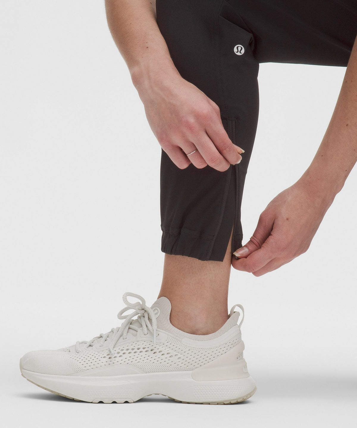 Lululemon Women's Adapted State High-Rise Jogger *Short