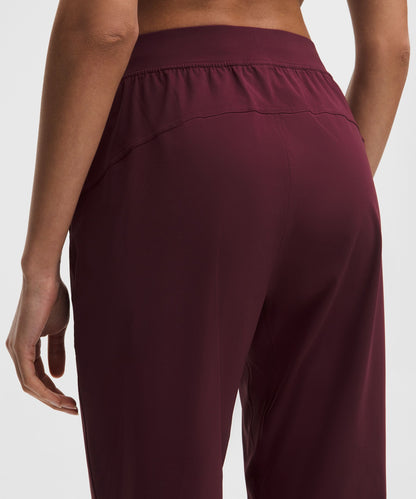 Lululemon Women's Adapted State High-Rise Jogger *Short