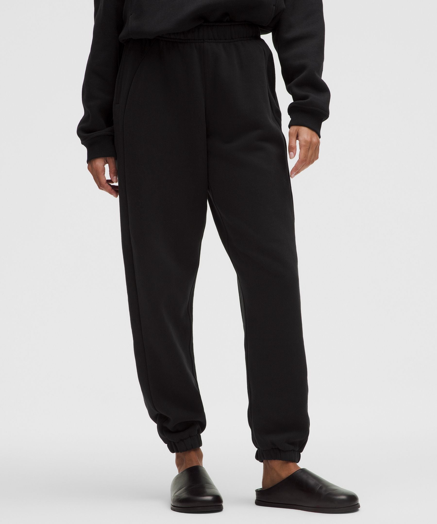 Lululemon Scuba Mid-Rise Oversized Jogger *Regular Black