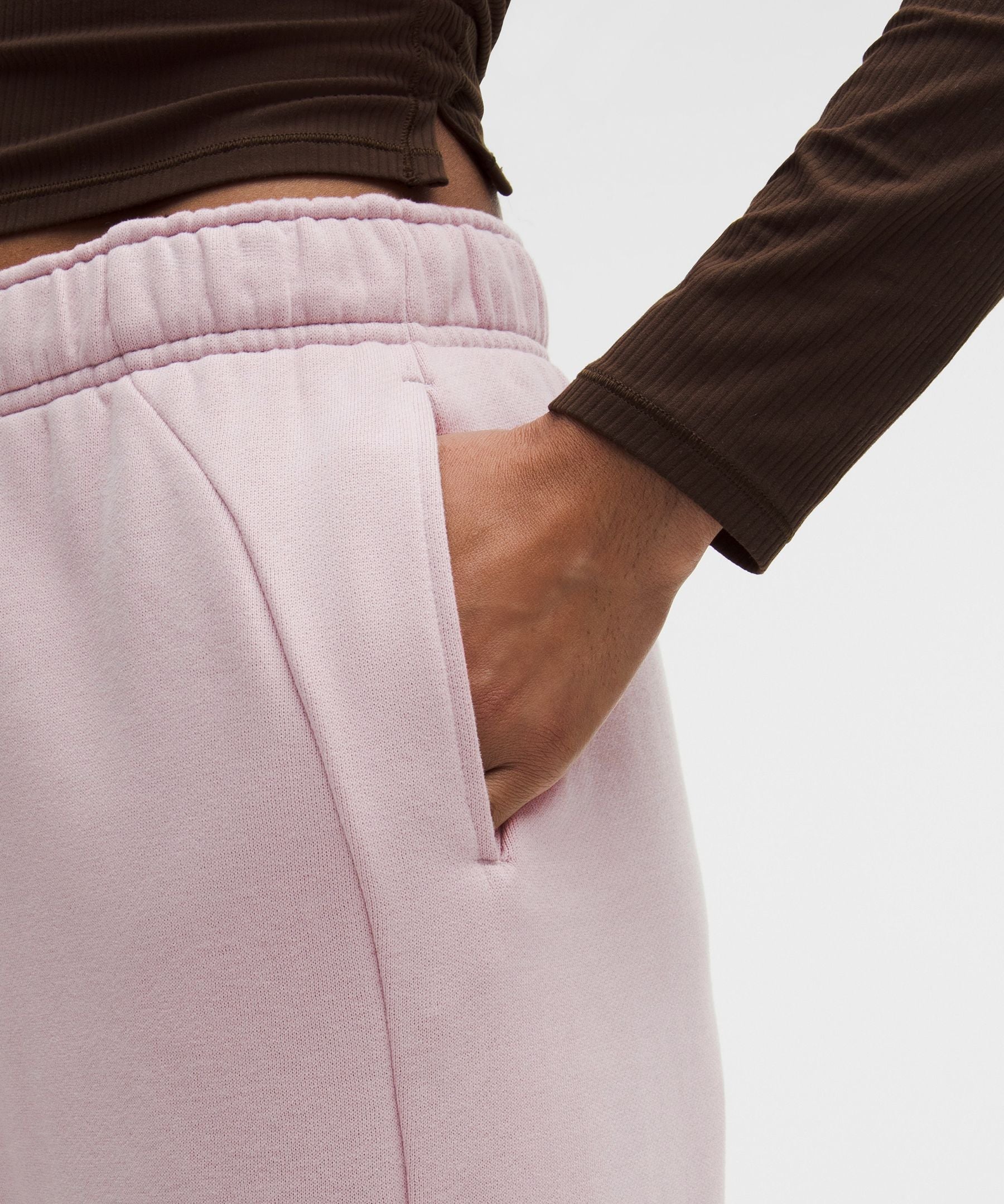 Lululemon Women's Scuba Mid-Rise Oversized Jogger *Regular