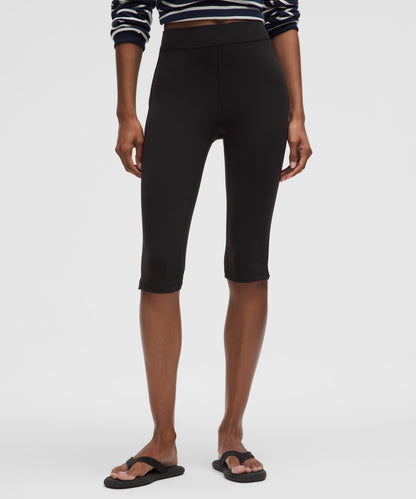 Lululemon Groove High-Rise Notched-Hem Crop 15"