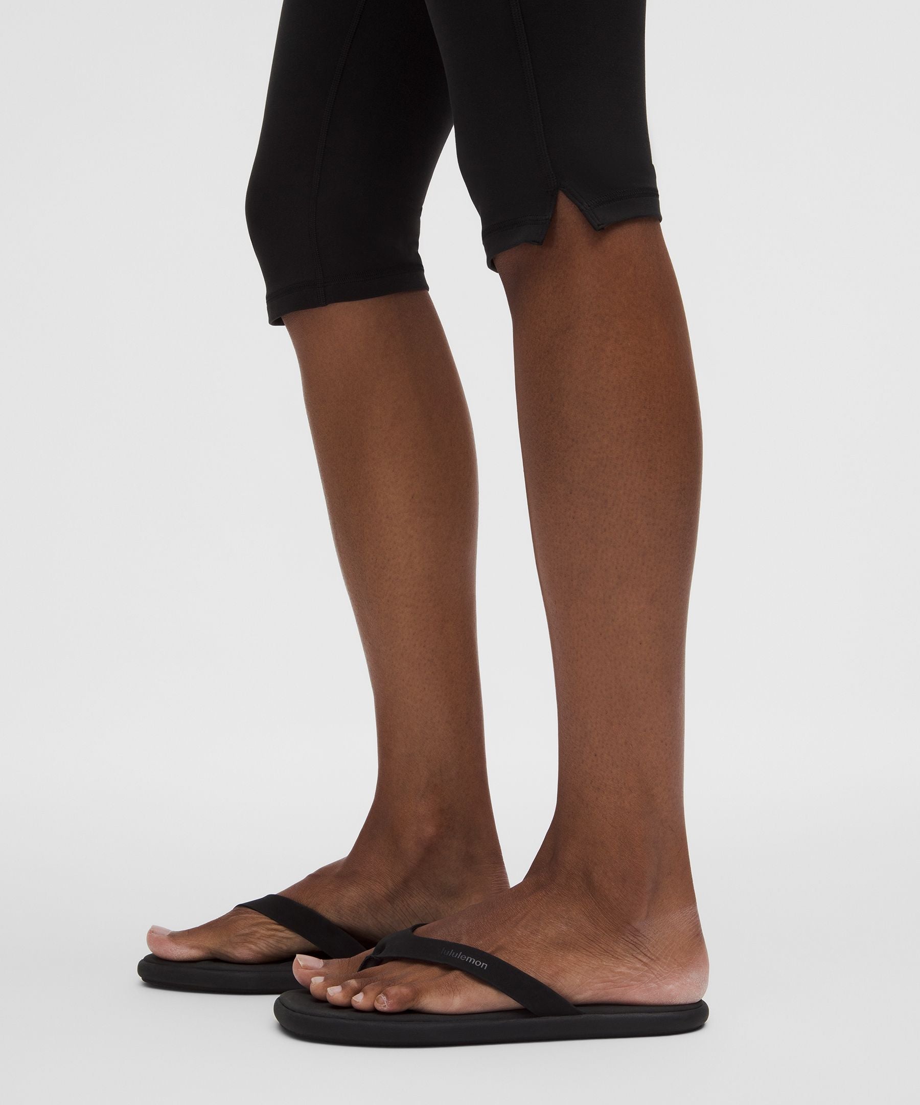 Lululemon Groove High-Rise Notched-Hem Crop 15"
