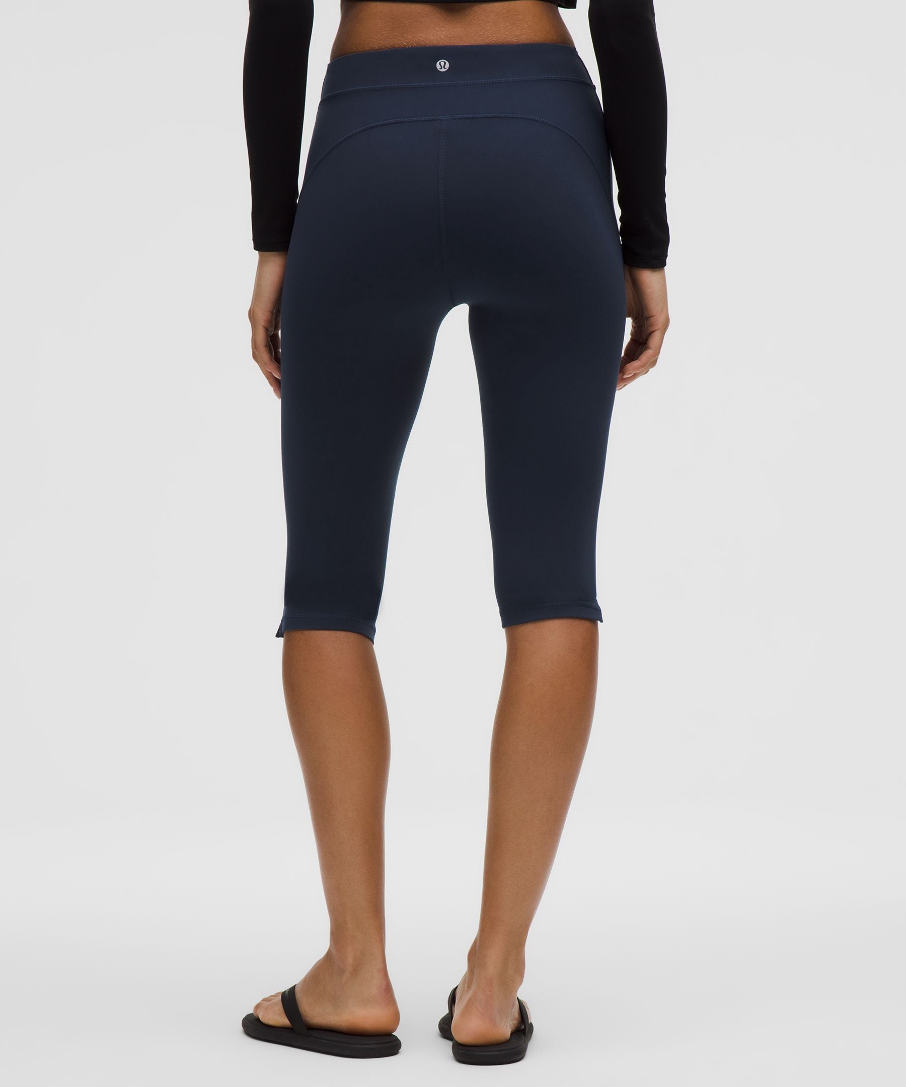 Lululemon Groove High-Rise Notched-Hem Crop 15"