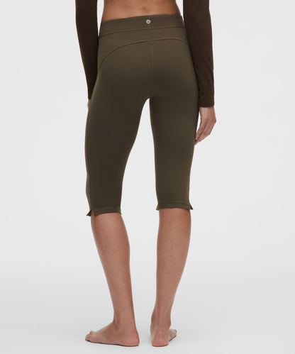 Lululemon Groove High-Rise Notched-Hem Crop 15"